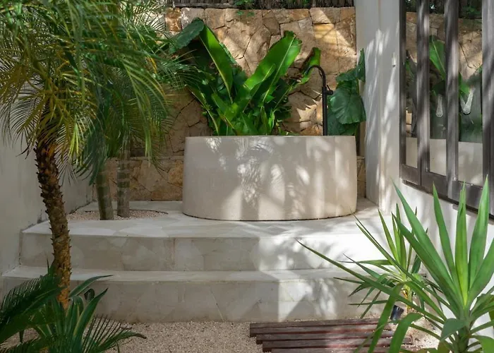 The Jungle - Luxurious & Tropical Concept - 3br Ferienhaus Canggu