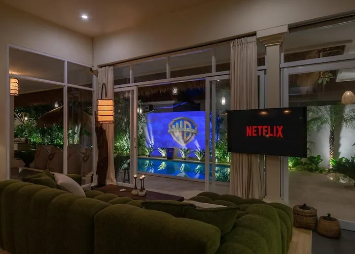 The Jungle - Luxurious & Tropical Concept - 3br * Canggu