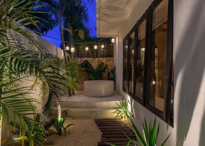 The Jungle - Luxurious & Tropical Concept - 3br * Canggu
