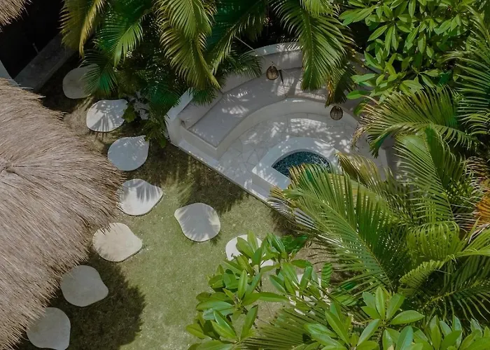 The Jungle - Luxurious & Tropical Concept - 3br